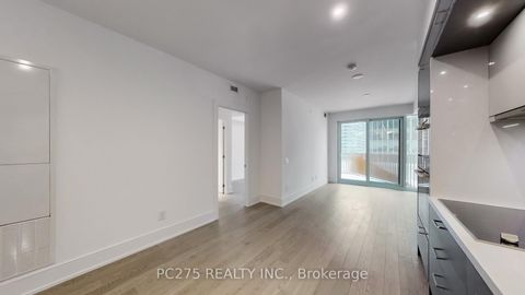 Photo 9 at 325 - 155 Merchants' Wharf, Waterfront Communities C8, Toronto