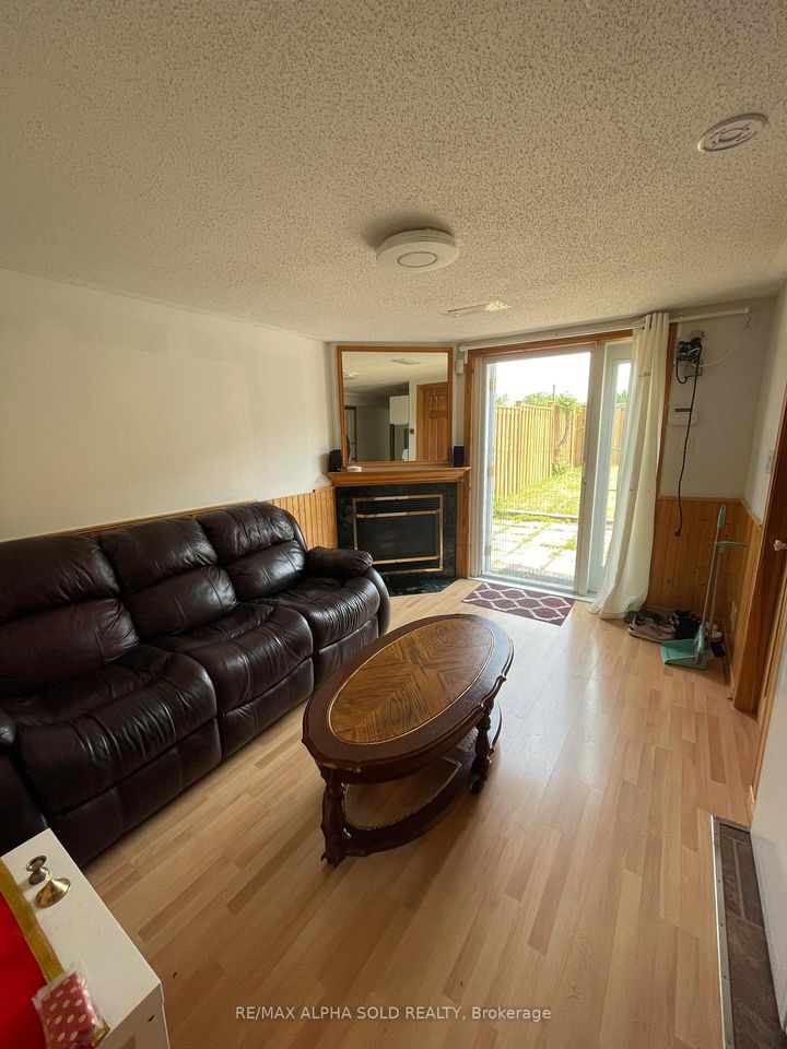 Photo 19 at 155 Edmonton Drive, Pleasant View, Toronto