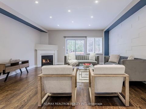 Photo 8 at 224 Yorkland Street, Devonsleigh, Richmond Hill