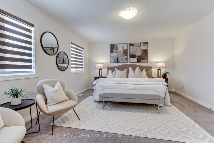 Photo 27 at 3362 Post Road E, GO Glenorchy, Oakville