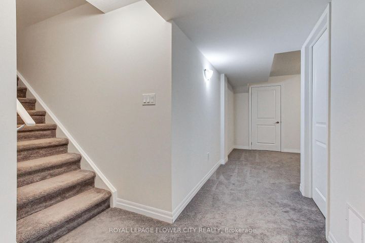 Photo 41 at 3362 Post Road E, GO Glenorchy, Oakville