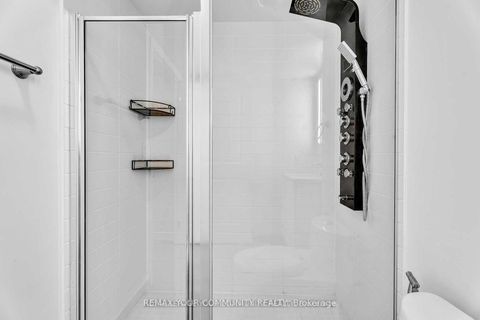 Photo 15 at 420 - 75 Norman Bethune Avenue, Beaver Creek Business Park, Richmond Hill