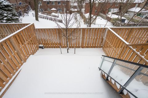 Photo 9 at 45 - 35 Birchcliff Avenue, Cliffside, Toronto