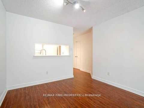 Photo 6 at 604 - 33 University Avenue, University, Toronto