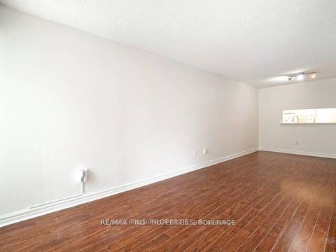 Photo 14 at 604 - 33 University Avenue, University, Toronto