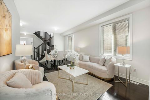 Photo 2 at 181 Boone Crescent, Kleinburg, Vaughan