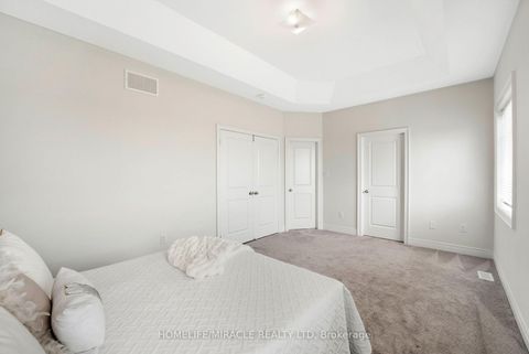 Photo 21 at 181 Boone Crescent, Kleinburg, Vaughan