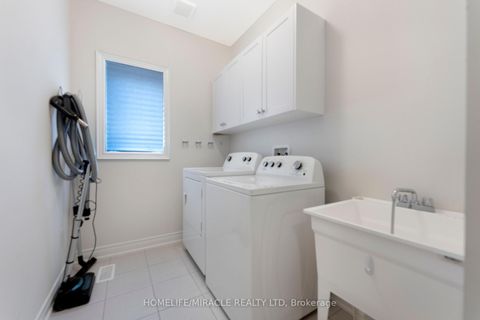 Photo 37 at 181 Boone Crescent, Kleinburg, Vaughan