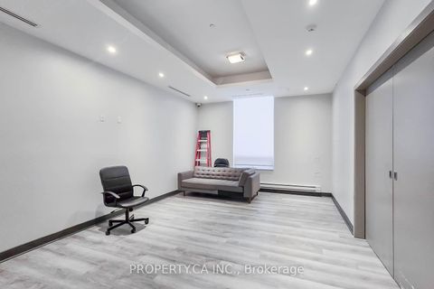 Photo 15 at 424 - 3560 St Clair Avenue E, Kennedy Park, Toronto