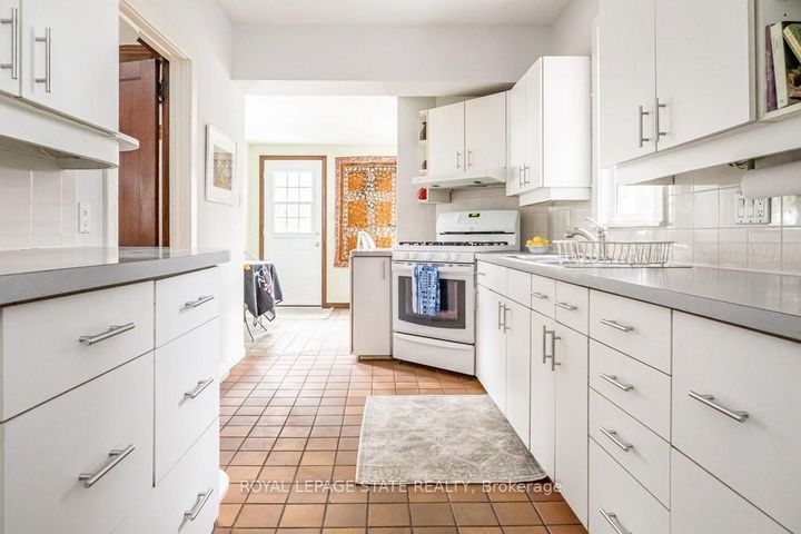 Photo 14 at 131 Barclay Street, Westdale, Hamilton