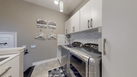 Photo 12 at 1141 Quick Street, Wyndham, Newmarket