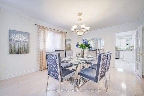 Photo 8 at 27 Binscarth Crescent, Uplands, Vaughan