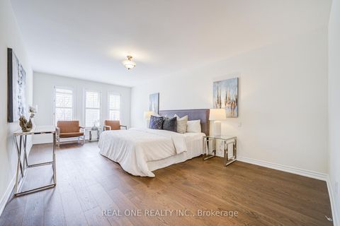 Photo 23 at 27 Binscarth Crescent, Uplands, Vaughan