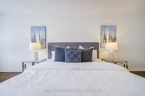 Photo 25 at 27 Binscarth Crescent, Uplands, Vaughan