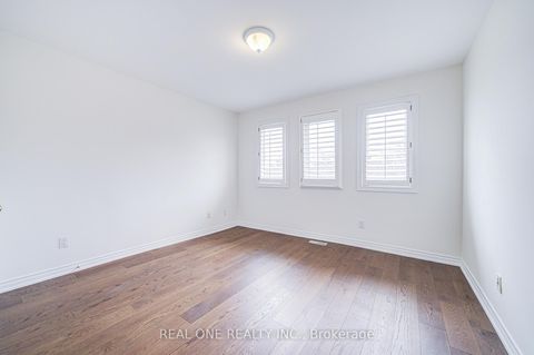 Photo 35 at 27 Binscarth Crescent, Uplands, Vaughan