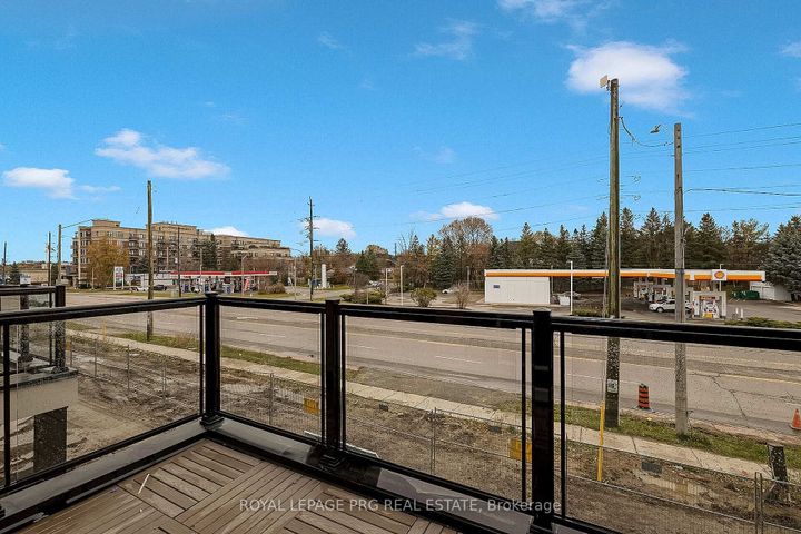 Photo 2 at 9 - 12860 Yonge Street, Oak Ridges, Richmond Hill