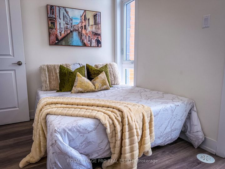 Photo 6 at 9 - 12860 Yonge Street, Oak Ridges, Richmond Hill