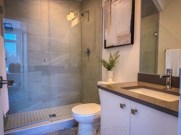 Photo 7 at 9 - 12860 Yonge Street, Oak Ridges, Richmond Hill