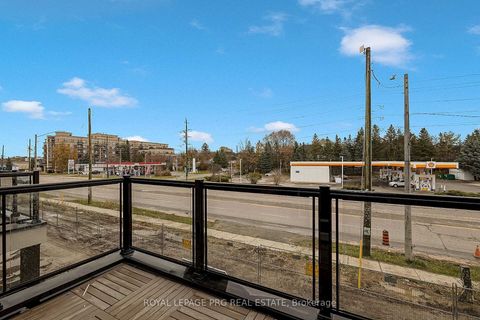 Photo 2 at 9 - 12860 Yonge Street, Oak Ridges, Richmond Hill