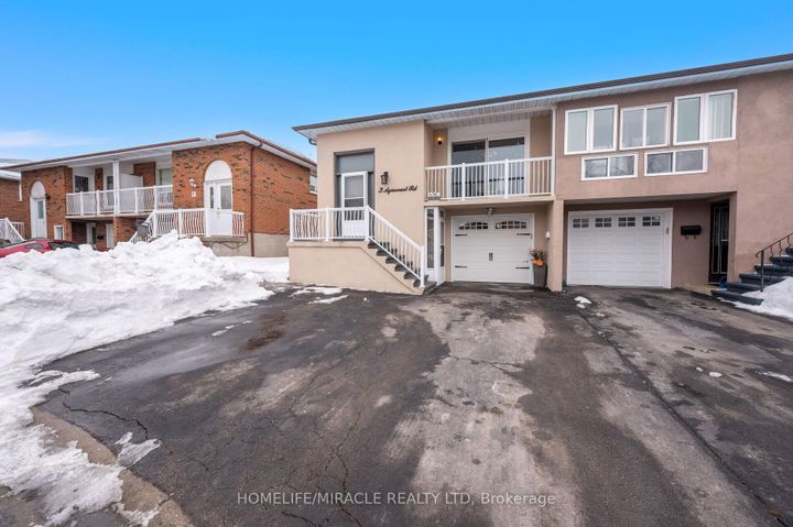 Photo 0 at 3 Agincourt Road, West Woodbridge, Vaughan