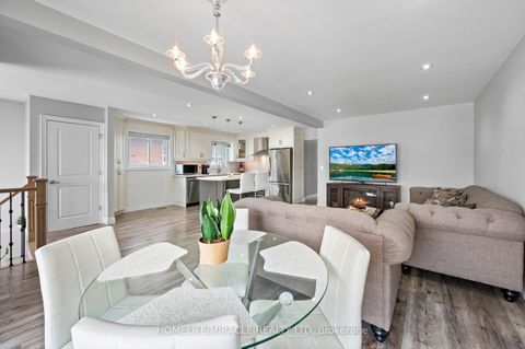 Photo 14 at 3 Agincourt Road, West Woodbridge, Vaughan