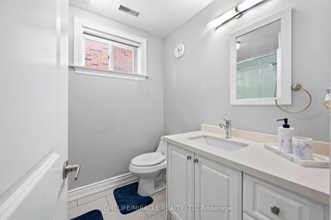 Photo 40 at 3 Agincourt Road, West Woodbridge, Vaughan