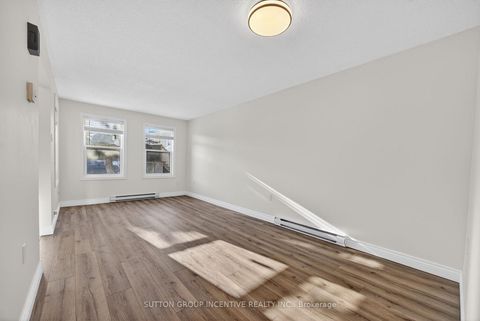 Photo 5 at 120 D'Ambrosio Drive, Painswick North, Barrie