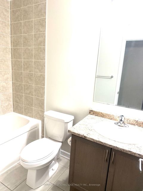 Photo 18 at 5 Fusilier Drive, Birchmount, Toronto