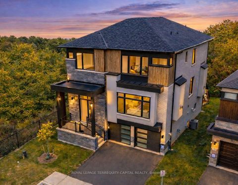 Photo 0 at 23 Kingwood Lane, Aurora Estates, Aurora