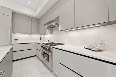 Photo 21 at 23 Kingwood Lane, Aurora Estates, Aurora