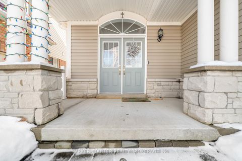 Photo 2 at 23 Sovereign's Gate, Shore, Barrie