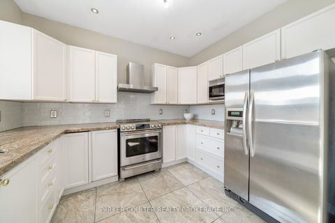 Photo 6 at 23 Sovereign's Gate, Shore, Barrie