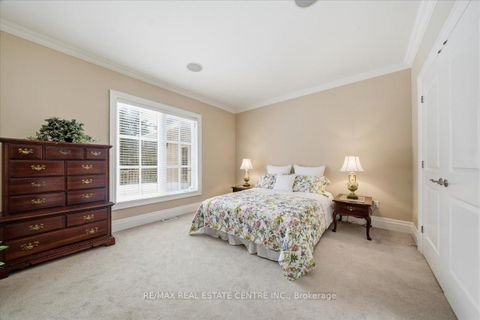 Photo 24 at 65 Kingswood Drive, Rural King, King