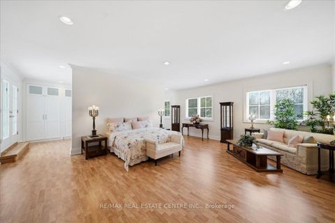 Photo 32 at 65 Kingswood Drive, Rural King, King