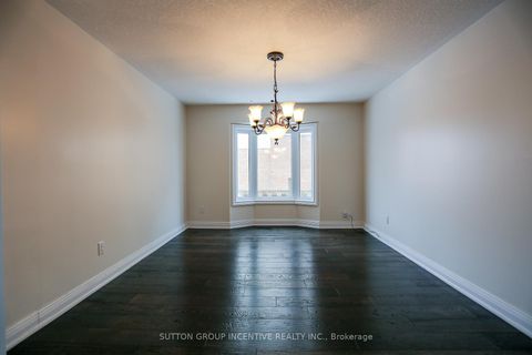 Photo 7 at 10 Gordon Court, West Bayfield, Barrie