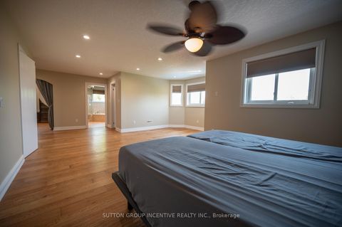 Photo 13 at 10 Gordon Court, West Bayfield, Barrie