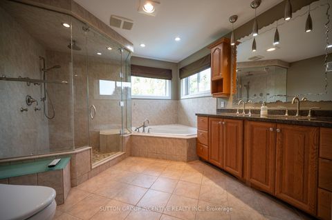 Photo 14 at 10 Gordon Court, West Bayfield, Barrie