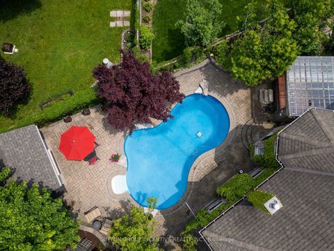 Photo 27 at 10 Gordon Court, West Bayfield, Barrie