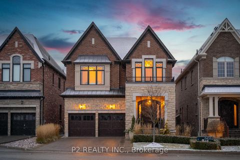 Photo 1 at 10 King Boulevard, King City, King