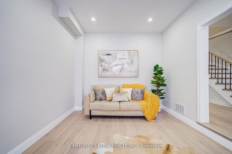 Photo 6 at 17 Penvill Trail, Ardagh, Barrie