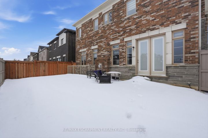 Photo 43 at 195 Granite Ridge Trail, Waterdown, Hamilton