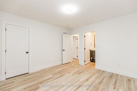 Photo 24 at 781 Oliva Street, West Shore, Pickering