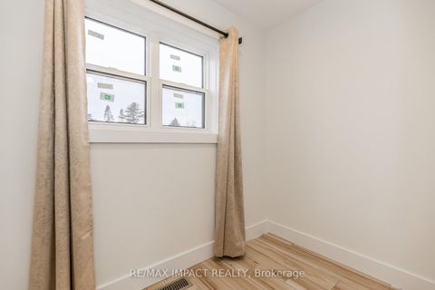 Photo 28 at 781 Oliva Street, West Shore, Pickering