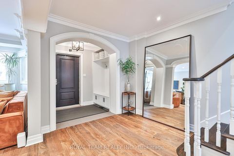 Photo 3 at 91 South Kingsway Way, Swansea, Toronto