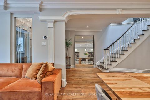 Photo 12 at 91 South Kingsway Way, Swansea, Toronto