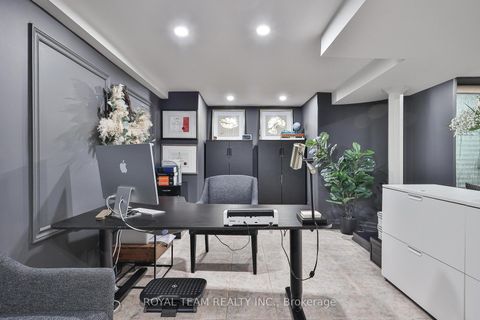 Photo 35 at 91 South Kingsway Way, Swansea, Toronto