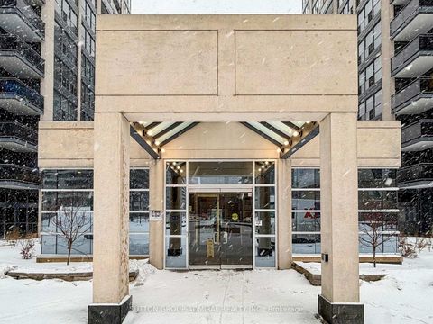 Photo 1 at 103 - 18 Hollywood Avenue, Willowdale East, Toronto