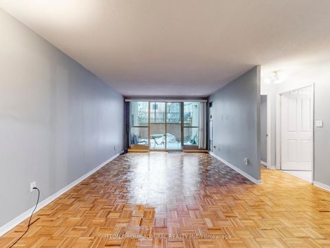 Photo 3 at 103 - 18 Hollywood Avenue, Willowdale East, Toronto