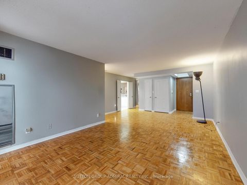 Photo 5 at 103 - 18 Hollywood Avenue, Willowdale East, Toronto