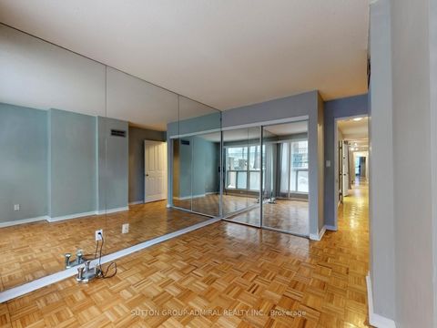 Photo 13 at 103 - 18 Hollywood Avenue, Willowdale East, Toronto